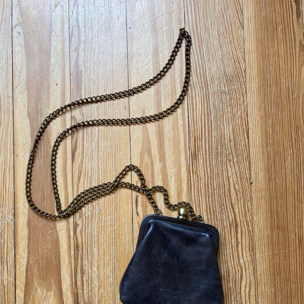 HOBO Chain Purse - Picture 10 of 10